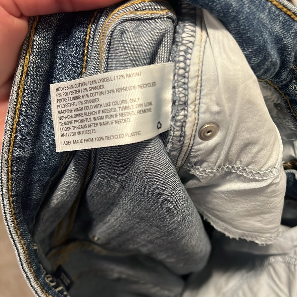 Universal Thread High Rise Straight Crop Size 12 NWOT - Picture 7 of 8
